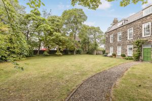 Photo 16- click for photo gallery